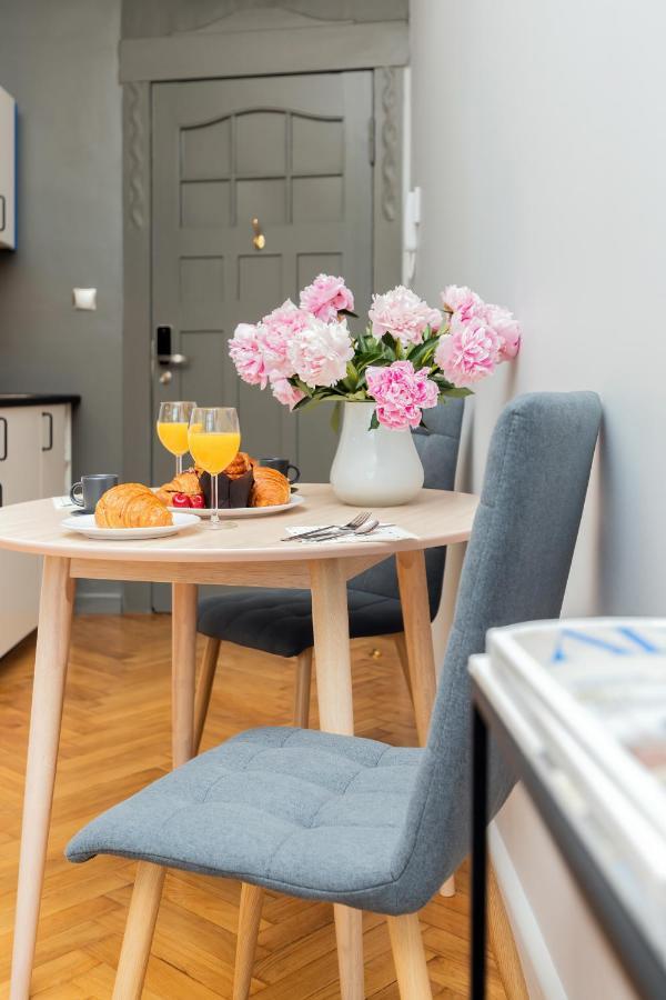 Sopot Rivoli Apartments Near The Beach & Pier By Noclegi Renters Exteriör bild